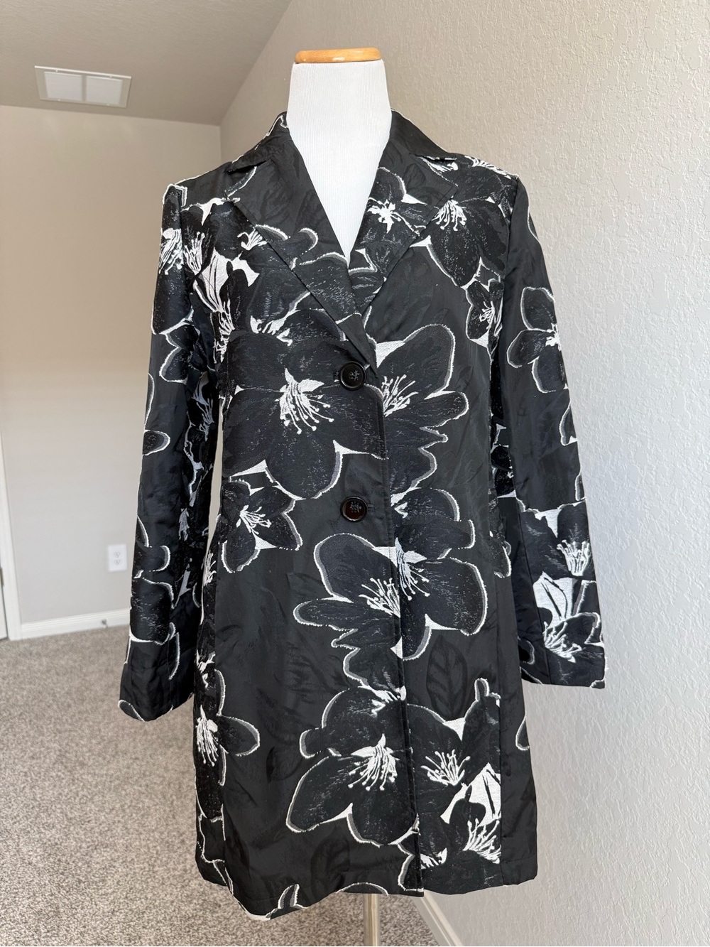 Chico’s Floral Jacquard Topper Jacket
